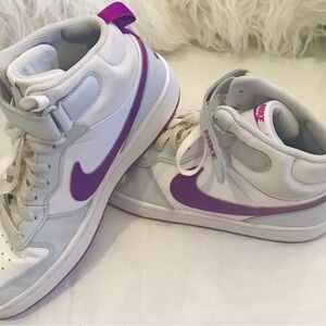 Nike Women's Sneakers - White and Purple